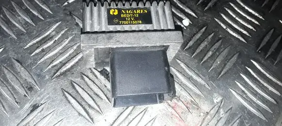 Renault Scenic I Glow plug pre-heat relay 7700115078