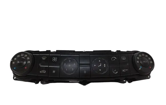 Mercedes-Benz E W211 Climate control unit 2118300090 00012604