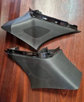 Porsche Macan (95B) (D)pillar trim (top) 95B867246 95B.867.246 95B.867.245