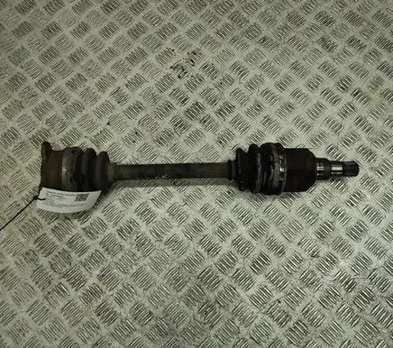 Mitsubishi 3000 GT Rear driveshaft MB664902