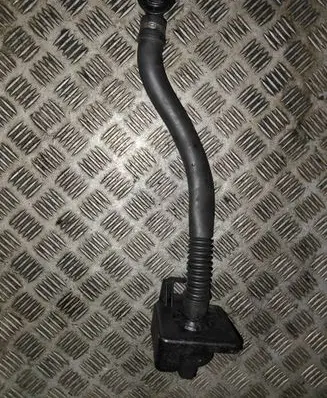 Mercedes-Benz Vito Viano W447 Oil fill pipe A6230100200