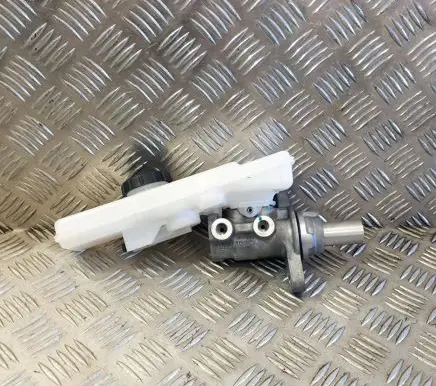 Tesla Model 3 Master brake cylinder 0204842316