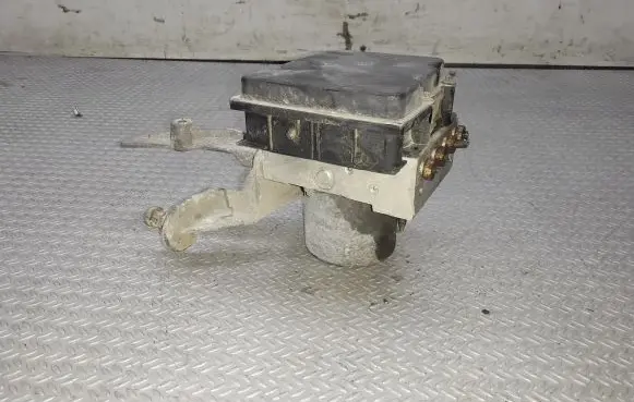 Mercedes-Benz B W245 ABS Pump 0265234043A