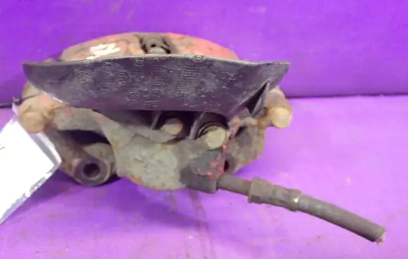 Volkswagen Golf III Front brake caliper