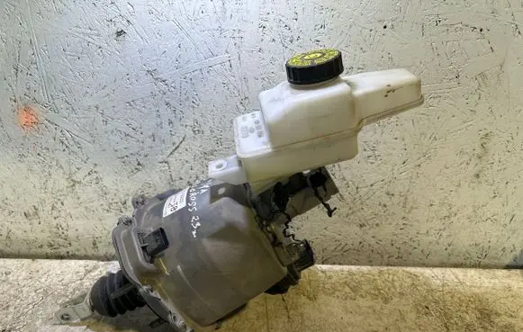 Toyota Yaris Cross Hydraulic servotronic pressure valve 472100D010 0800740 0204N00340