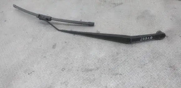 Chrysler Pacifica Windshield/front glass wiper blade 