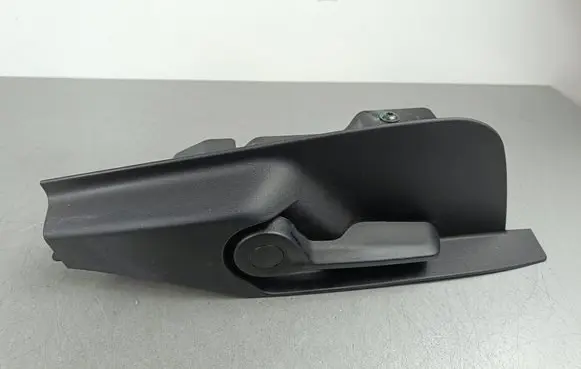 Maserati Levante Seat back rest control lever/handle 06702023670 17262 90106