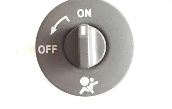 Renault Clio III Passenger airbag on/off switch 8200169589C