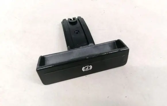Handbrake/parking brake lever assembly