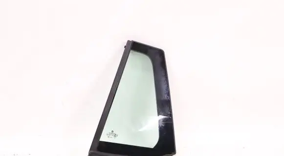 Volkswagen Golf VIII Sliding door window/glass 5H9845213