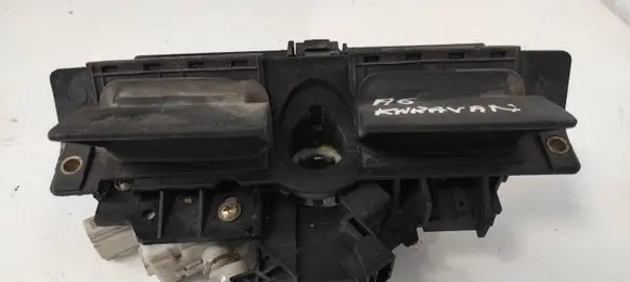 Audi A6 S6 C5 4B Tailgate/trunk/boot exterior handle 8D9827565 4B0827565
