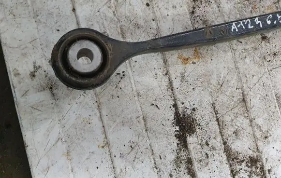 Mercedes-Benz ML W164 Rear upper control arm/wishbone NOCODE