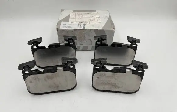 BMW 3 F30 F35 F31 Brake pads (front) 6878882 70665519 14E01A