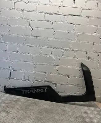 Ford Transit Front door glass trim molding 6c16v22370aaw