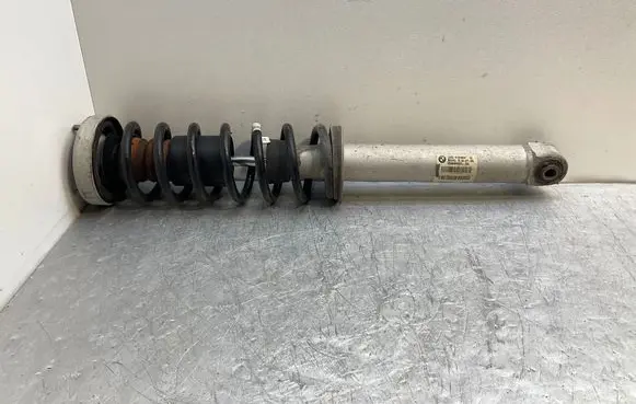 BMW 5 E60 E61 Rear shock absorber with coil spring 6785984 E60H008BX 105413