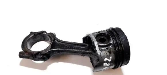 Nissan Sunny Piston with connecting rod