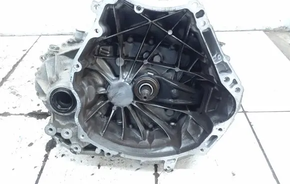 Mazda CX-3 Manual 6 speed gearbox 8TH0403172 C6640