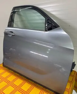 BMW X1 E84 Front door 41009628746