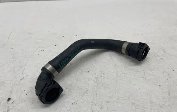 BMW 5 G30 G31 Engine coolant pipe/hose 8473704