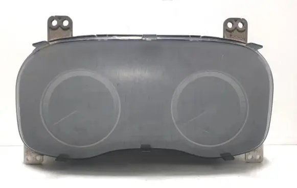 Hyundai Tucson TL Speedometer (instrument cluster)