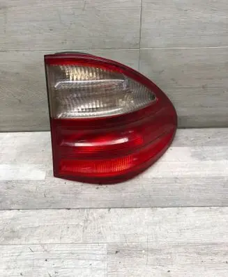 Mercedes-Benz E W211 Rear/tail lights 324128R