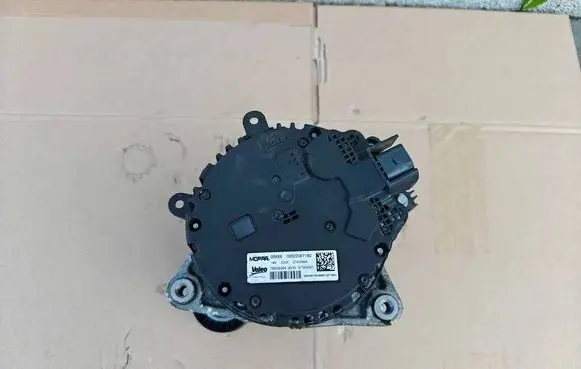 Fiat 500 Generator/alternator 00522087180 723038294 2740599A