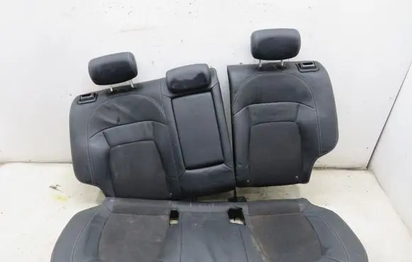 KIA Sportage Front passenger seat console base GMAUTO4574097