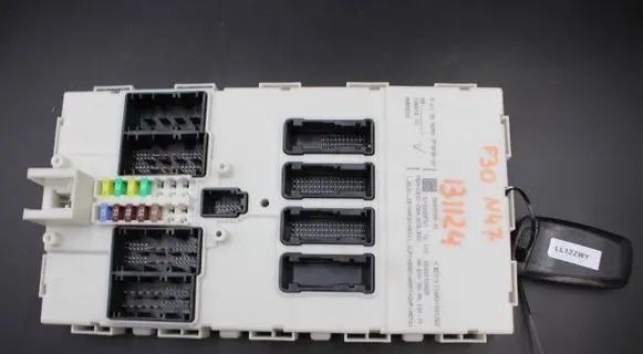 BMW 3 F30 F35 F31 Central body control module 9290799 1068181