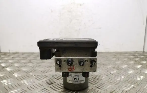 Hyundai Tucson TL ABS Pump 589207910