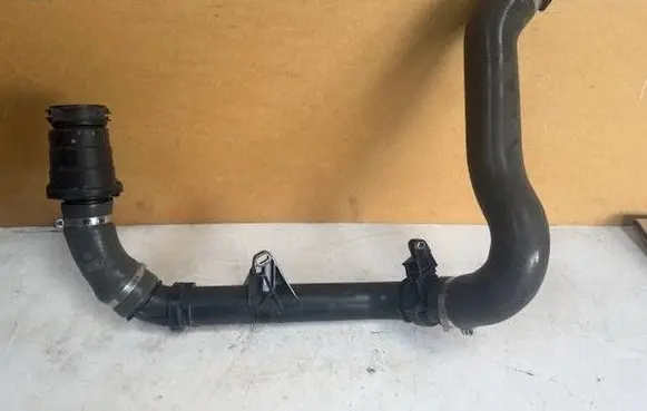 Renault Scenic IV - Grand scenic IV Turbo air intake inlet pipe/hose 1115492S02