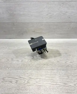 BMW 1 E81 E87 ABS Pump 6772214 00402337D0 10096008303