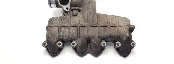 Volkswagen PASSAT B4 Intake manifold 028129711J