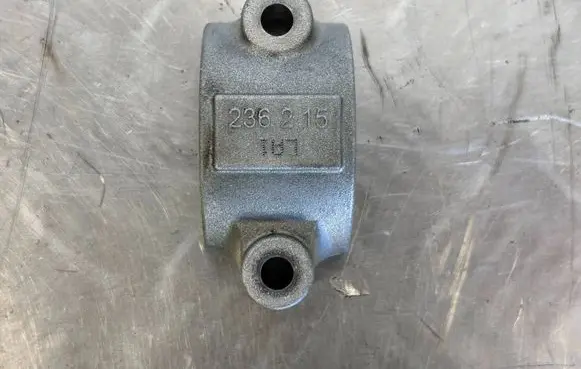 BMW X5M E70 Camshaft holder 236215