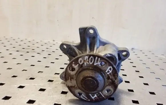Toyota Corolla E120 E130 Water pump