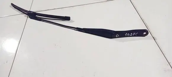 Opel Astra H Front wiper blade arm 13111220 2504
