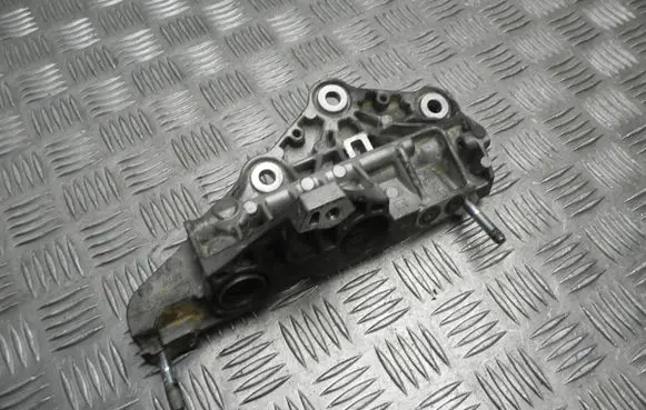 Jeep Grand Cherokee EGR valve cooler bracket 90513247G VD19903