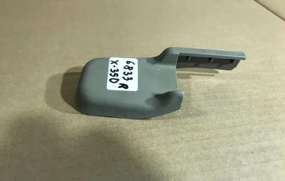 Jaguar XJ X350 Front passenger seat rail trim 2R83B15812 XLP2674 RHREARINBOARD
