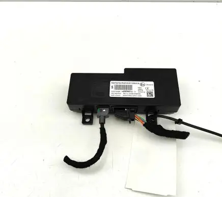 Peugeot 508 II Bluetooth control unit module 9828266180