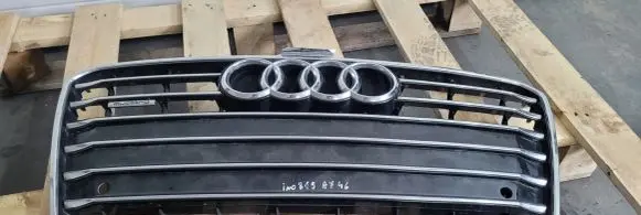 Audi A7 S7 4G Front bumper upper radiator grill 4G8853651CD 4G8853651D