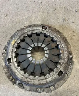 Toyota Avensis T220 Pressure plate 