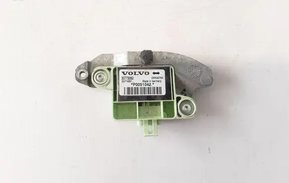 Volvo C70 Airbag deployment crash/impact sensor 30773062