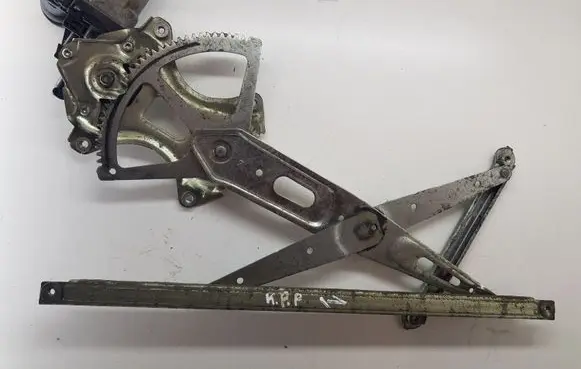 Lexus GS 300 350 430 450H Front door window regulator with motor 8572030330 0620402960