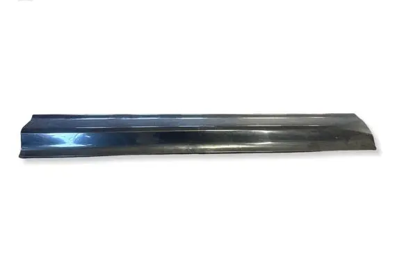 Volvo XC60 Front door trim (molding) 31440302