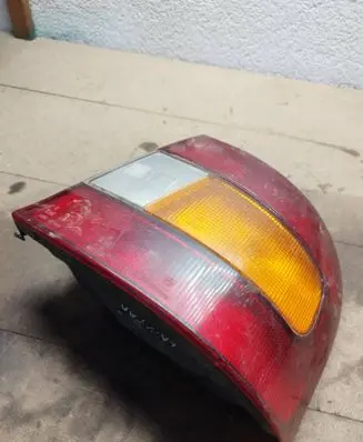 Hyundai Lantra I Rear/tail lights 7R011110 011110