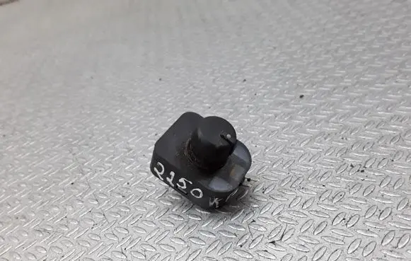 Audi A4 S4 B6 8E 8H Wing mirror switch 8E0959565