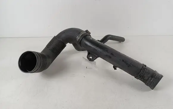 Volkswagen II LT Air intake duct part 2D0129627M