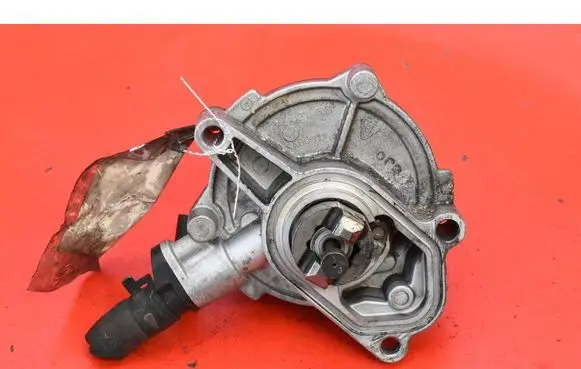 Hyundai i30 Vacuum pump 288102A101
