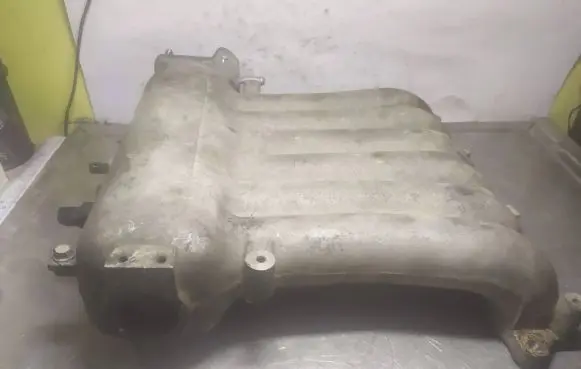 Hyundai Santa Fe Intake manifold