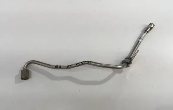 Audi Q2 - Turbo turbocharger oiling pipe/hose 04L145771J