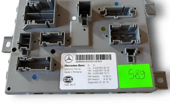 Mercedes-Benz C W205 Central body control module S589 A2059002019